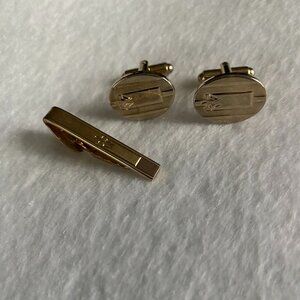 3-pc set of Cuff Links and Tie Clip